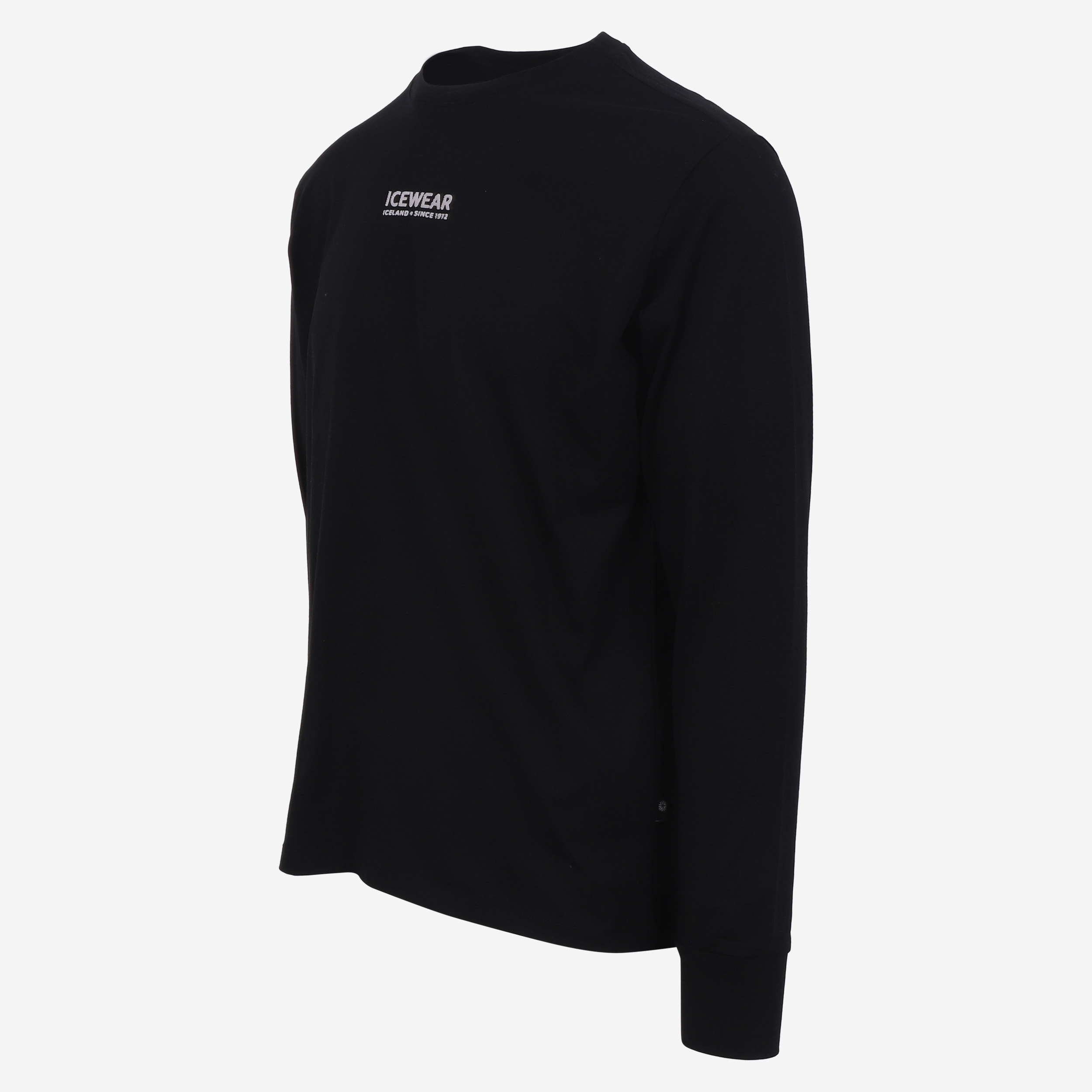 eyjafjordur-light-sweater-iceland_611.jpeg